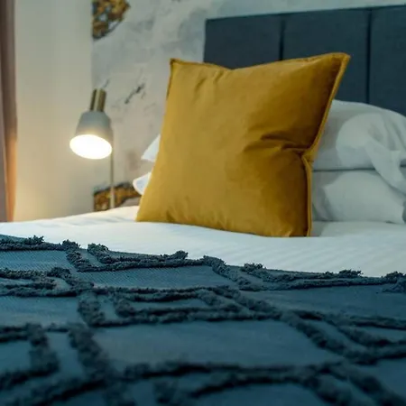 Clifton Jewel - 4 Bed Townhouse With Parking. Mycityhaven * בריסטול