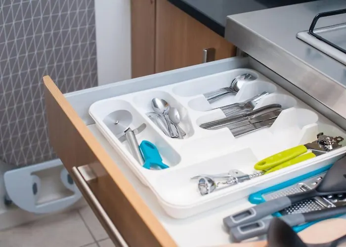 度假居 Clifton Jewel - 4 Bed Townhouse With Parking. Mycityhaven 布里斯托