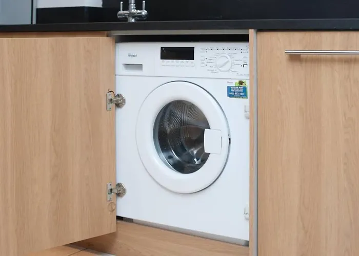 Clifton Jewel - 4 Bed Townhouse With Parking. Mycityhaven Bristol